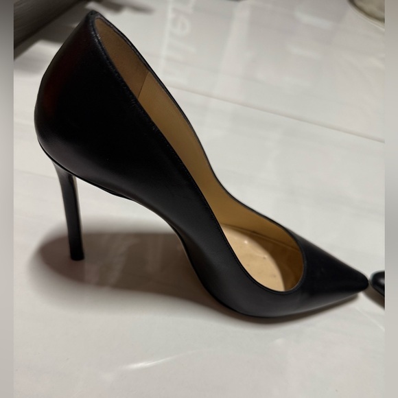 Jimmy Choo Black Italian Patent Leather Pointed Toe Stiletto Heel Pumps Size 38. - Picture 3 of 5